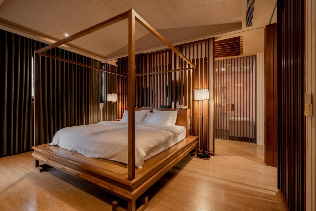Tian Xia Ju Motel Yilan Exterior photo